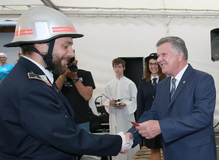 PREVZEM AVTOCISTERNE PGD UNEC 14 FOTO LJUBO VUKELIČ